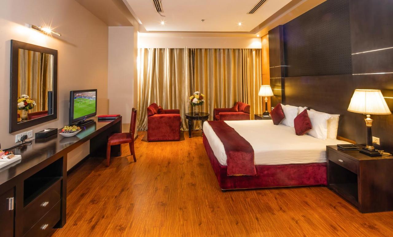 Diva Hotel Manama Room photo